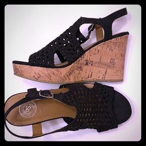 So Brand women’s 9.5 knit and cork wedge sandal